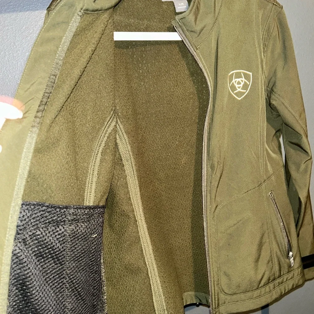 Ariat Forest Green Full-Zip Jacket - Picture 5 of 5